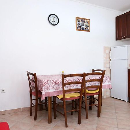 Apartments By The Sea Kabli, Peljesac - 10221 Brijesta Номер фото